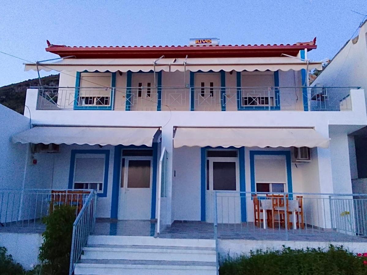 Гостьовий будинок Vila Gusti Борш Екстер'єр фото